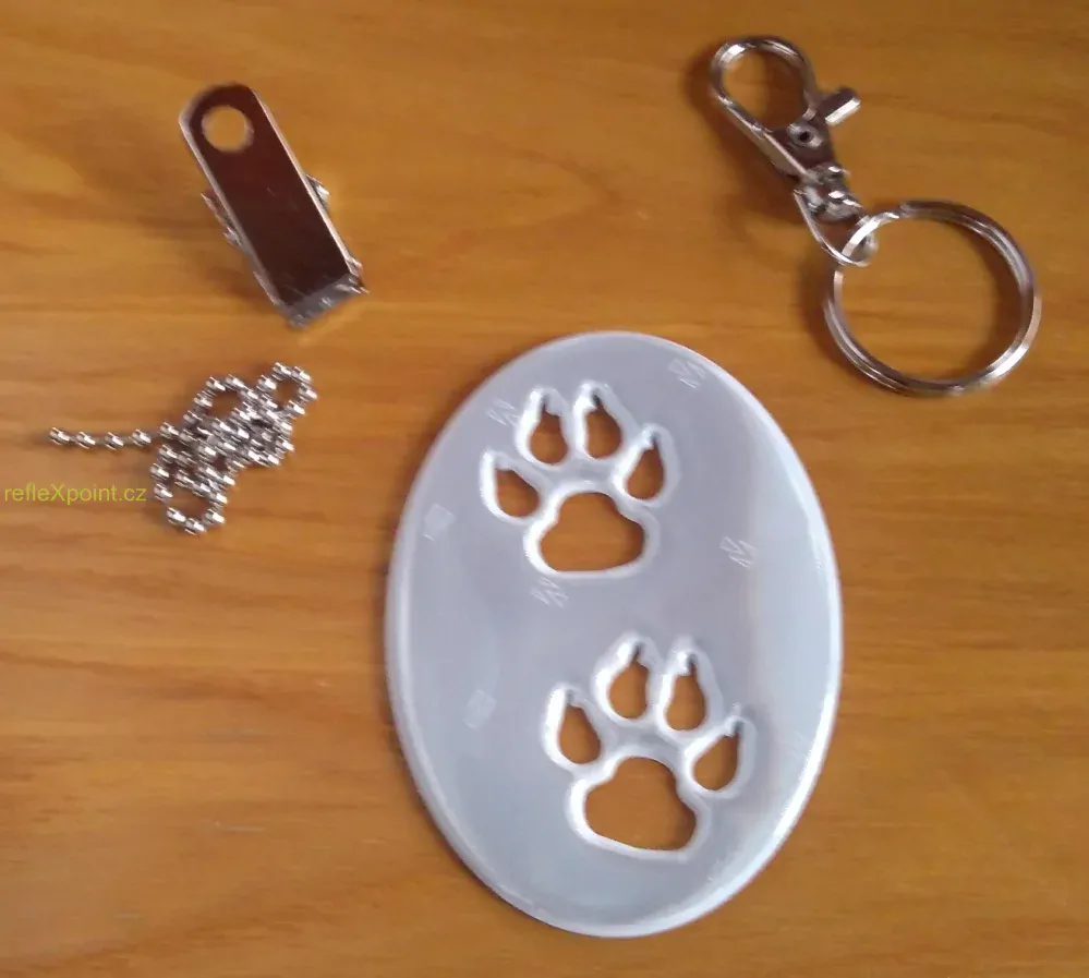 Reflexní přívěsek - Psí stopy