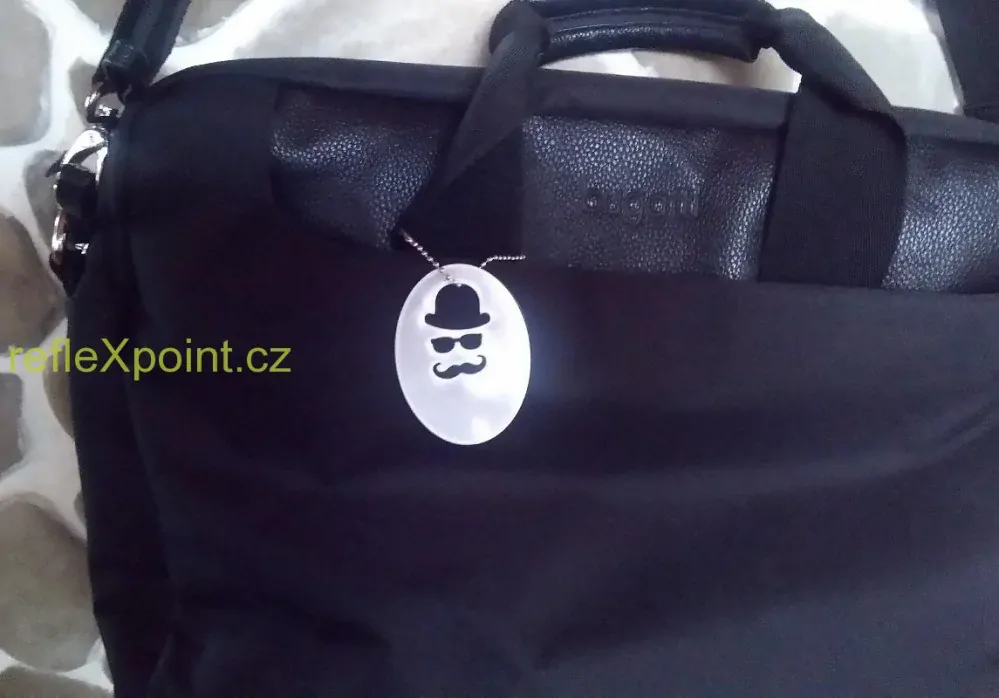 Reflexní přívěsek - Mystery man s buřinkou