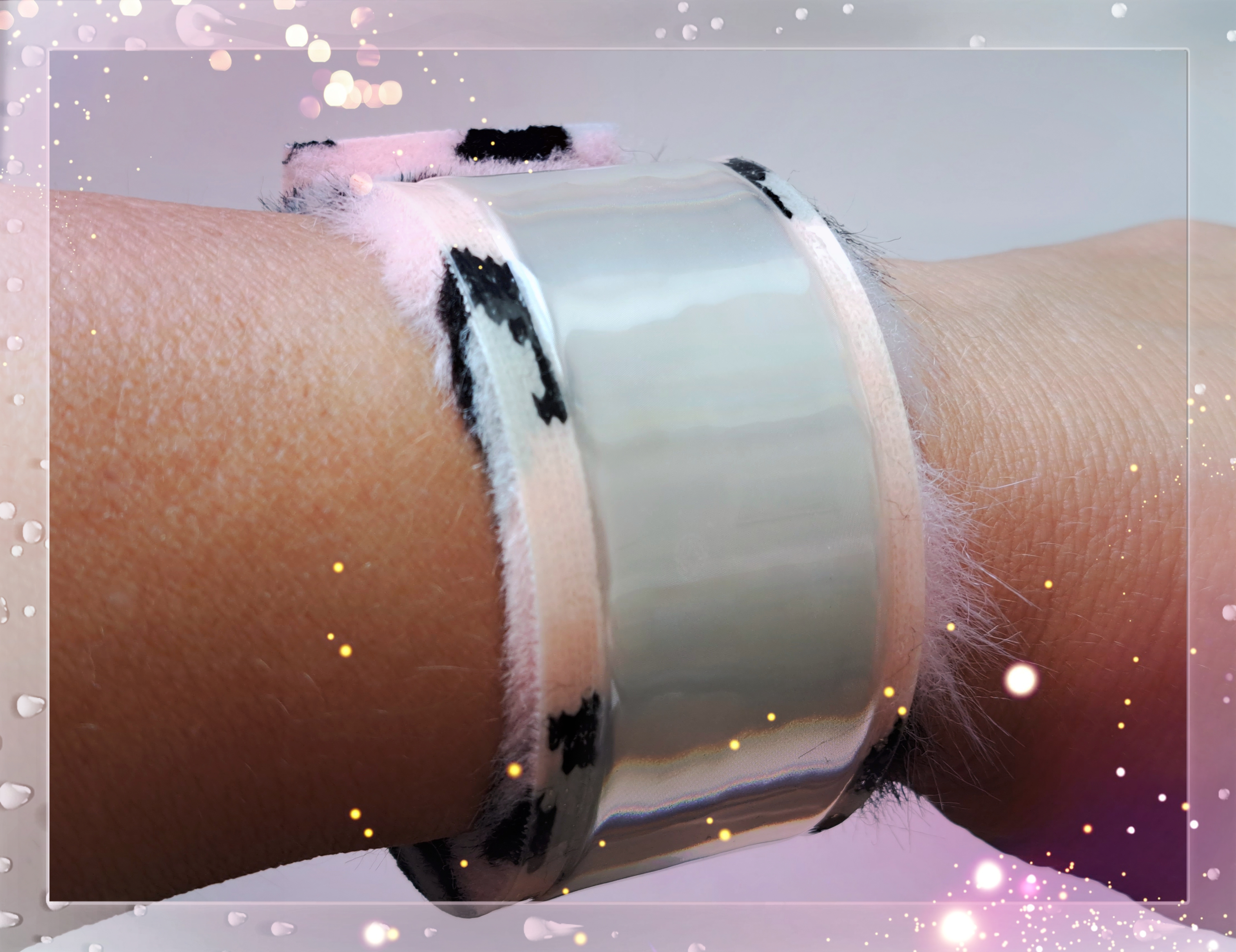 Reflexní samonavíjecí páska - bílá s kožešinou  - pink 