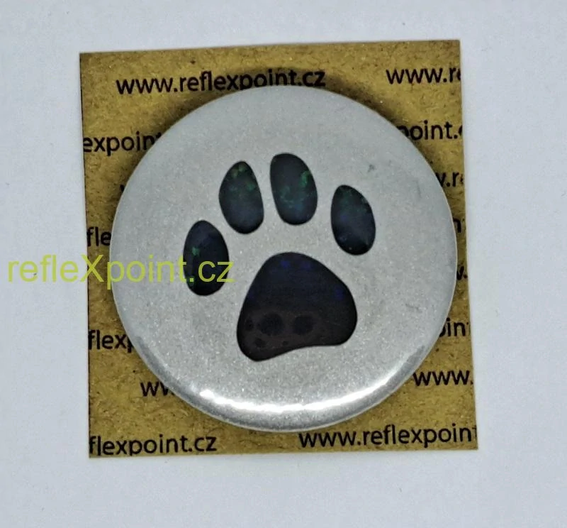 REFLEXNÍ připínací placka - Psí stopa - černá